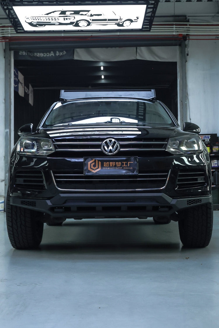 VW Touareg Gen 2 front bumper with winch mount (2011–2017) — side profile installed