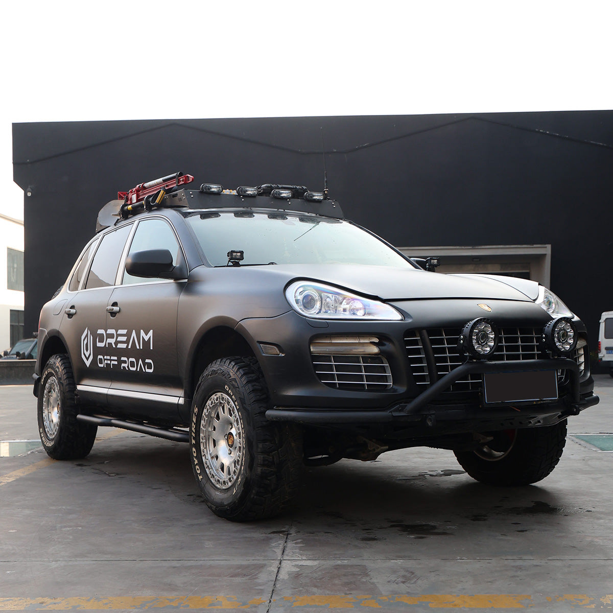 Porsche Cayenne 957 Front Bumper with Bull Bar (07-10)