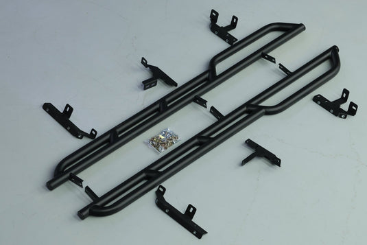 Porsche Cayenne 955/957 & VW Touareg off-road side steps (2002–2017) — side profile installed on vehicle