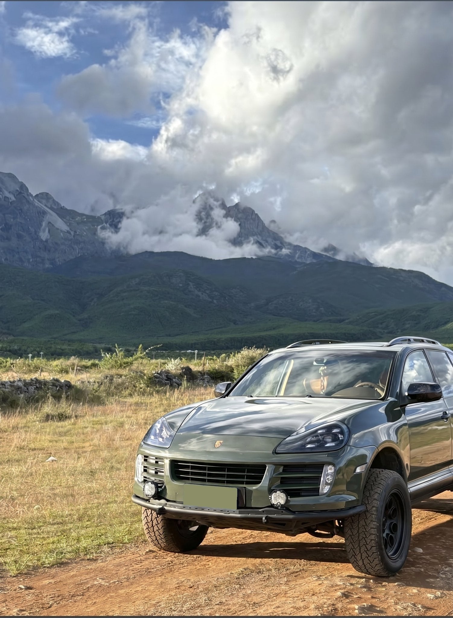 Porsche Cayenne 957 Bull Bar Front Bumper (2008–2010) - OverlandtrekFront BumperOverlandtrekOT-C957-FB-BBPorsche Cayenne 957 Bull Bar Front Bumper (2008–2010)