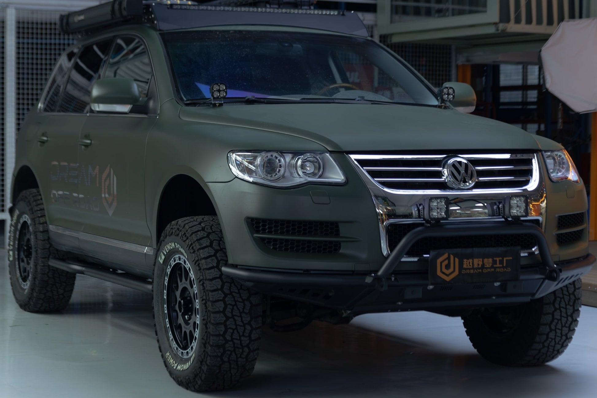 VW Touareg bull bar 2008-2010 Premium Front Bumper - OverlandtrekFront BumperOverlandtrekOT-TRG-FB-BBVW Touareg bull bar 2008-2010 Premium Front Bumper - Overlandtrek  Front Bumper